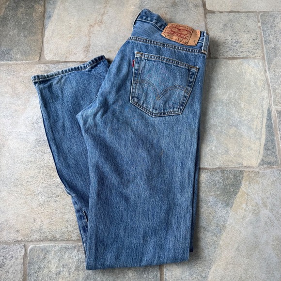 Vintage Levi's 501 Button Fly Jeans W33 L32 100% Cotton‎ Medium Wash USA Style